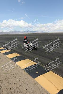media/May-05-2025-Moto Forza (Mon) [[3c1838c5e5]]/3-C Group/Session 1 (Bowl)/